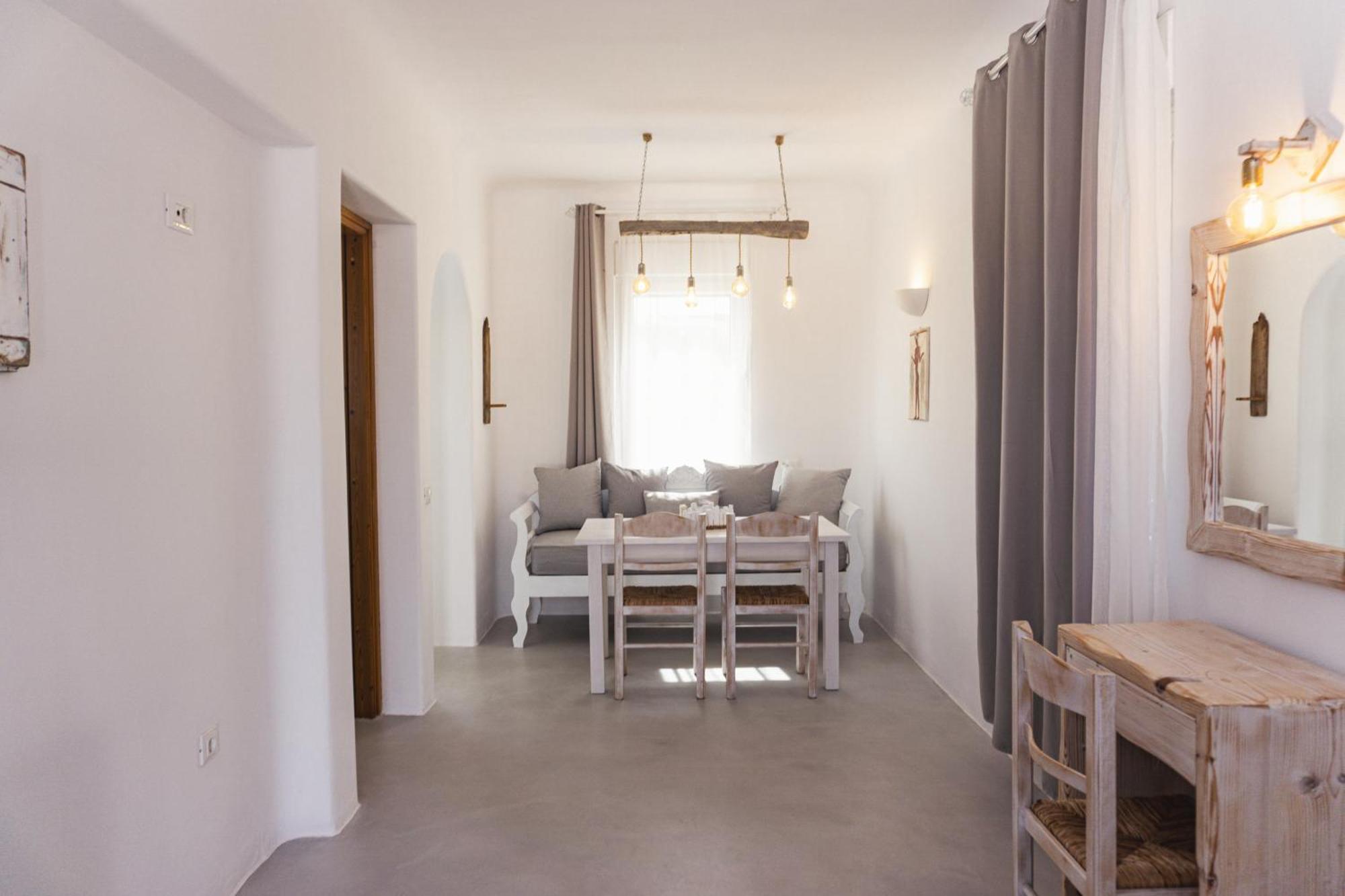 Villas Scirocco ฟิรา ภายนอก รูปภาพ