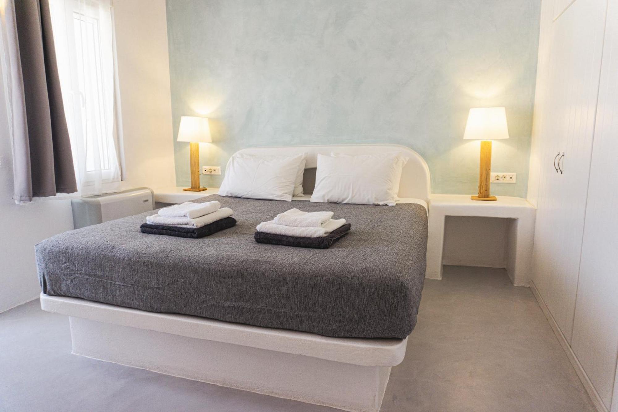 Villas Scirocco ฟิรา ภายนอก รูปภาพ