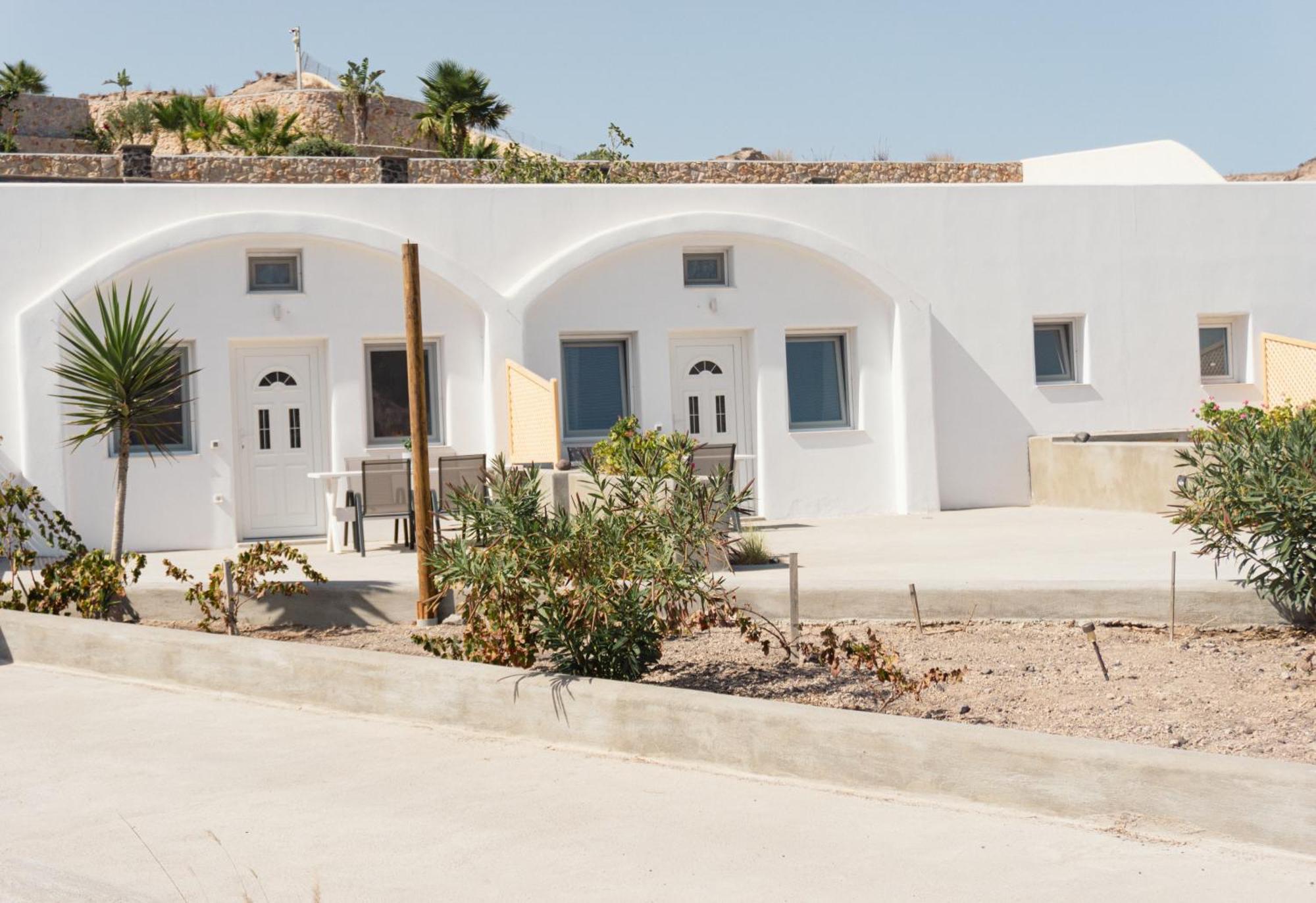 Villas Scirocco ฟิรา ภายนอก รูปภาพ